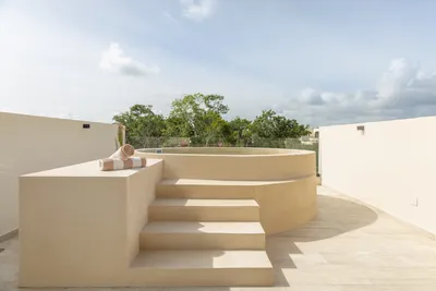 Rooftop plunge pool on terrace at Mistiq Villas, Tulum